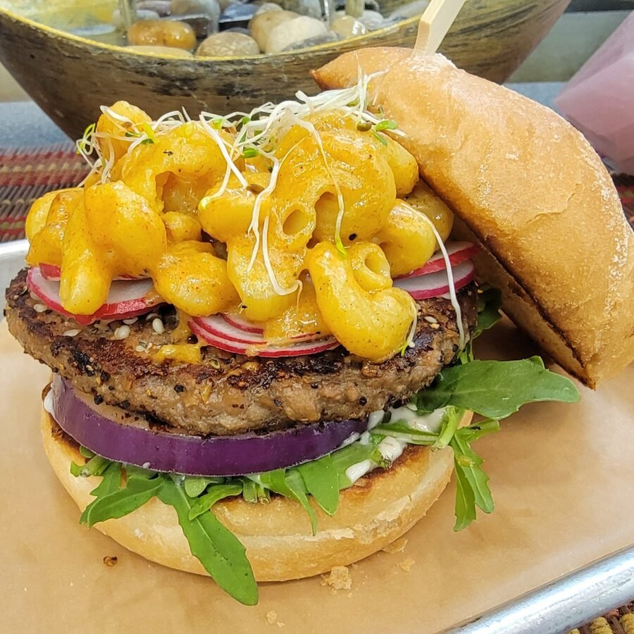 Mac N Cheezburger